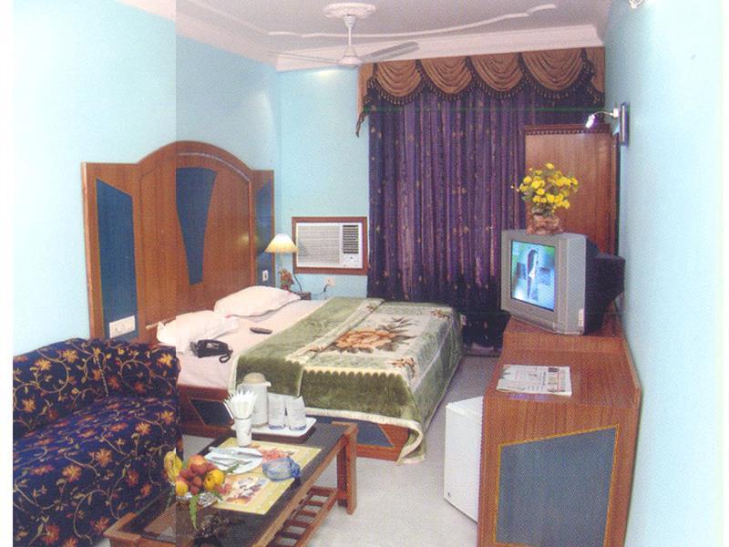 Fabhotel Ashu Palace Karol Bagh Delhi  Exteriör bild