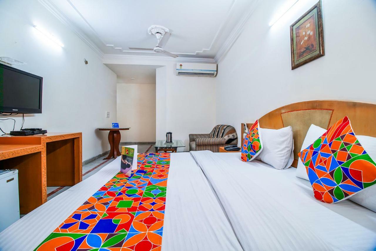 Fabhotel Ashu Palace Karol Bagh Delhi  Exteriör bild